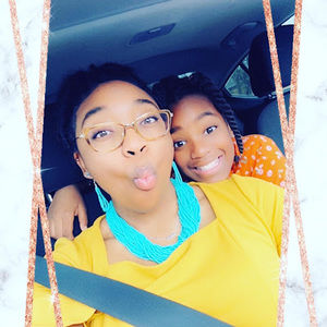 Meet your Posher, Alisandra